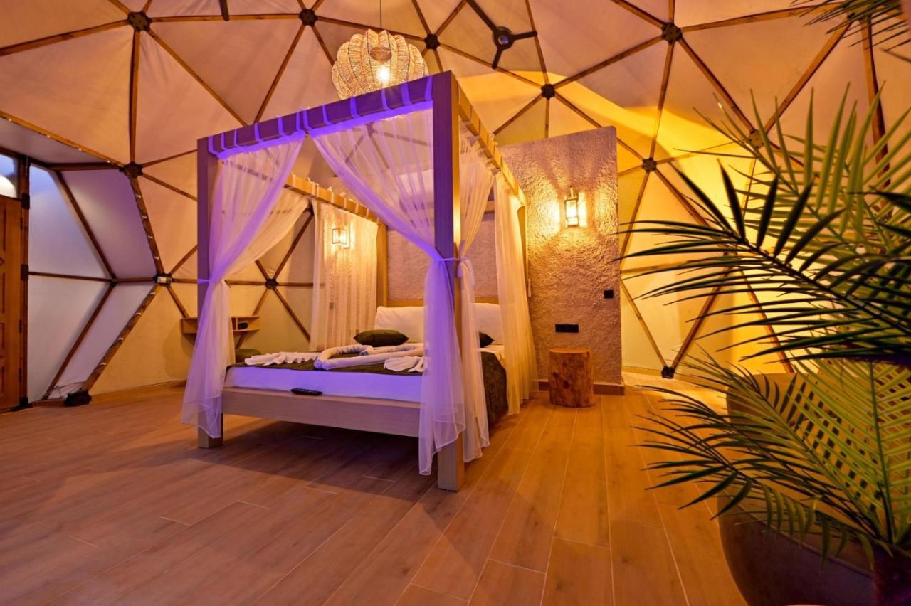 Kalkan Dome Suites & Deluxe Hotel 卡斯 外观 照片